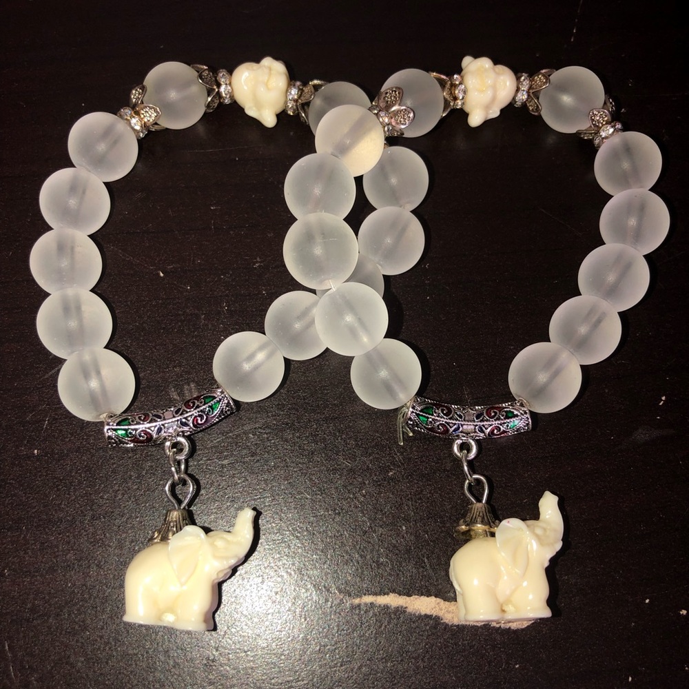 Two cute elephant bracelets 💖